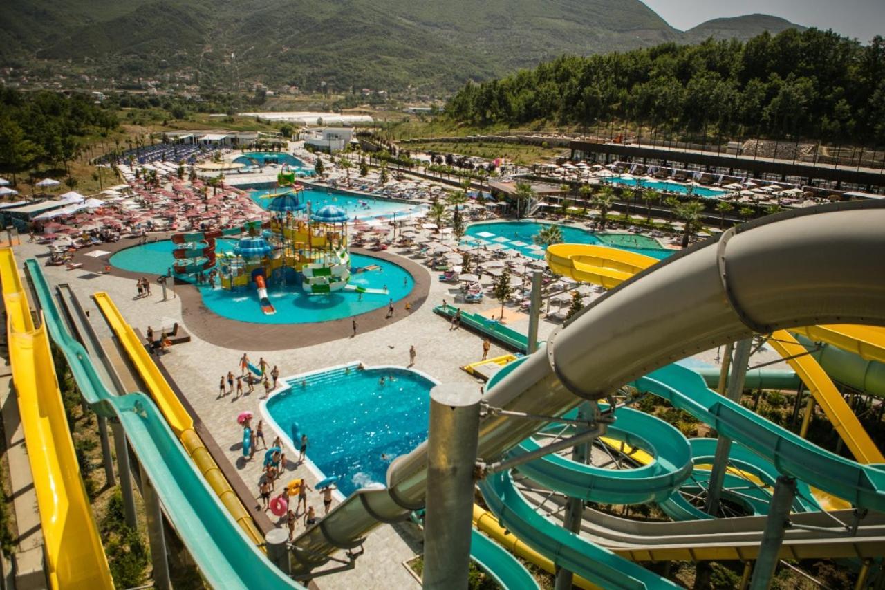 Equos Resort Hotel 地拉那 外观 照片